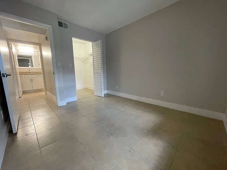 5323 Summerlin Rd #2307 — Photo 13