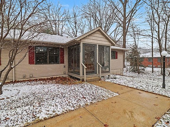 2nd image of 5766 W Brookwood Pl