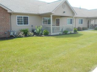 4330 Cobbleton Grove Cir, Canal Winchester, OH 43110