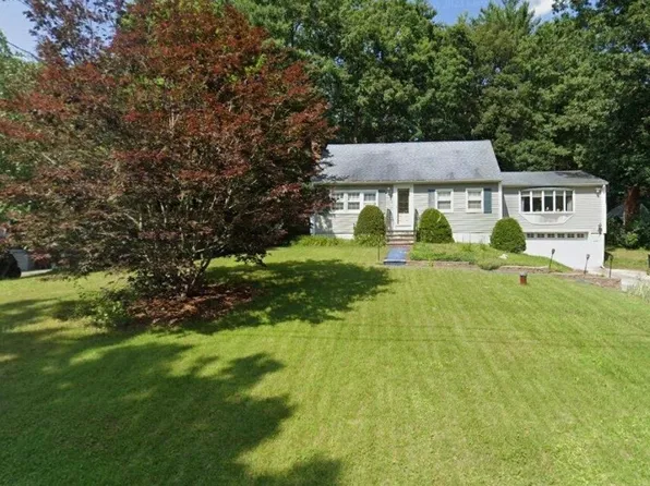 25 Sunrise Terrace, Plaistow, NH 03865