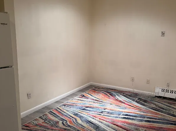 118-82 Metropolitan Avenue image 19 of 35