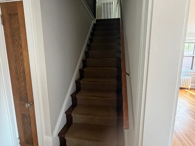1828 Woodland Ave — Photo 10
