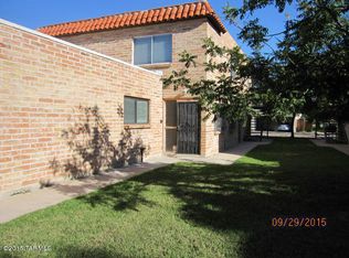 6673 E Calle La Paz, Tucson, AZ 85715
