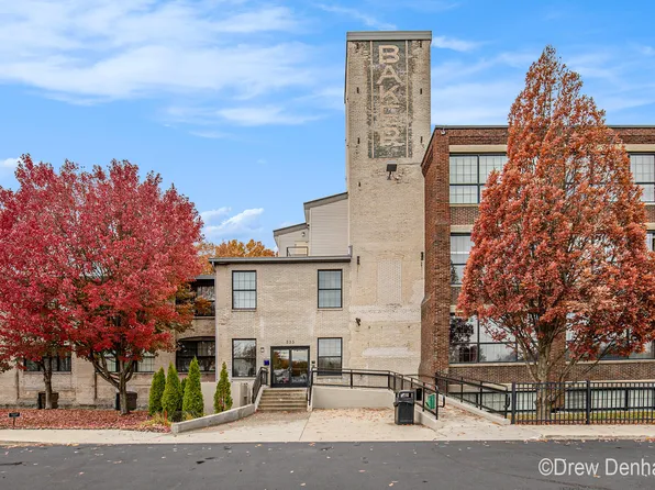 533 Columbia Ave APT 264, Holland, MI 49423