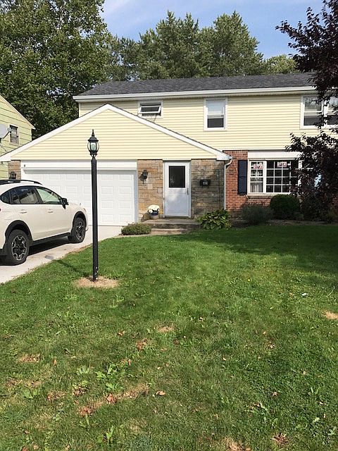 1st image of 80 Lenora Dr