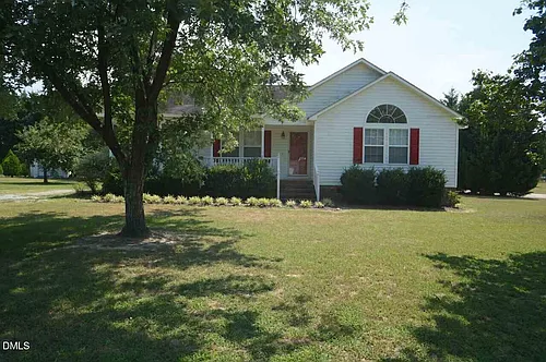 100 Halle Ct Photo 1
