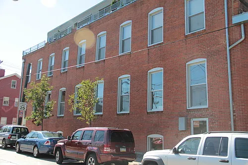 1232 Sarah St #E — Photo 8
