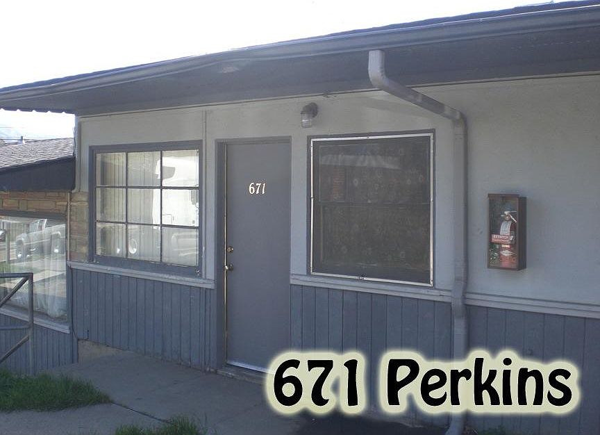 2nd image of 671 Perkins Ln
