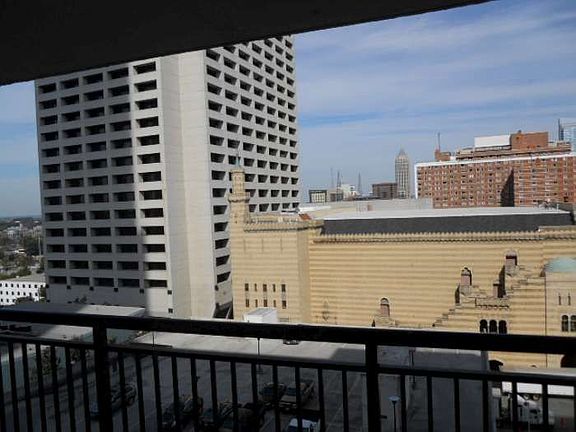 5th image of 620 Peachtree St NE APT 1114