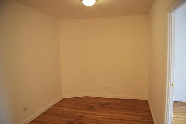 Rented by Lang Realty LLC | media 35