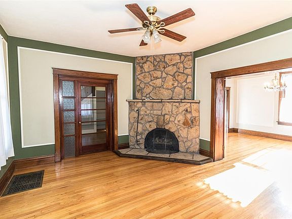 2nd image of 3604 Cambridge Ave