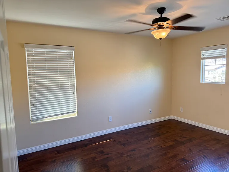 5450 Pinecroft Dr — Photo 19