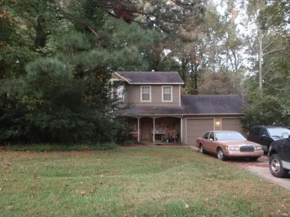 150 Leigh Kay Dr, Lawrenceville, GA 30046
