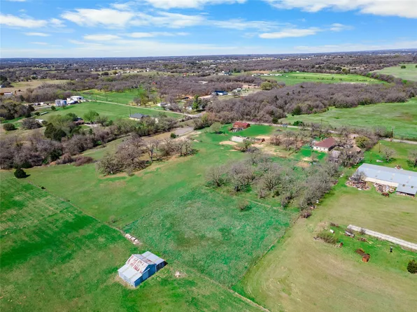 1 Peden Rd, Azle, TX 76020