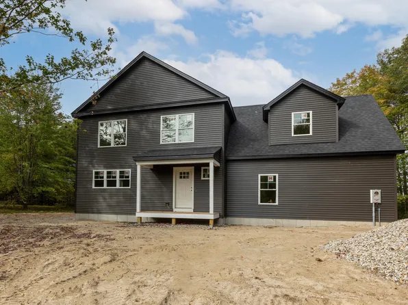 8 Wrangler Drive, Gray, ME 04039