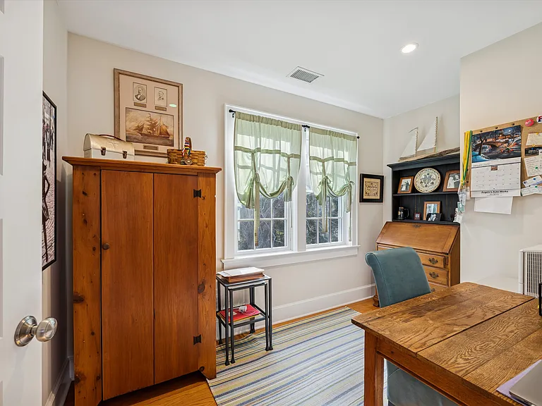50 Lamb Ave — Photo 11