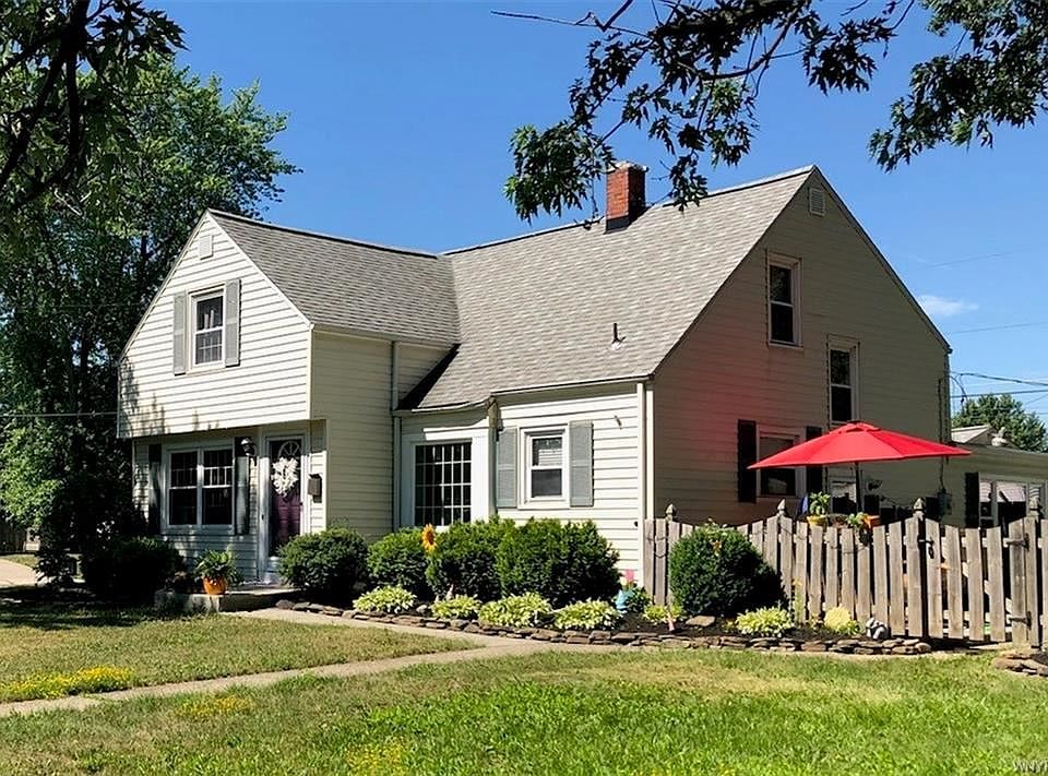 1st image of 76 Dalton Dr