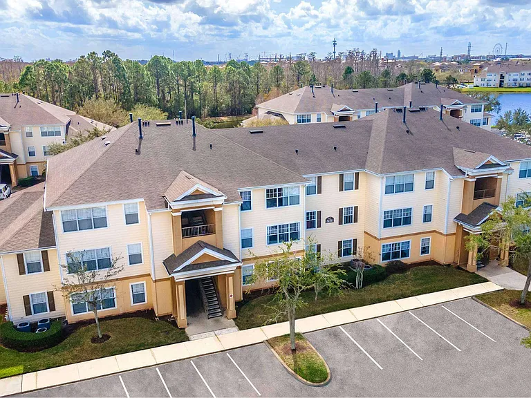 5000 Millenia Blvd — Photo 15