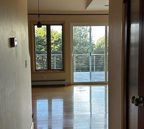 5th image of 44850 Gordon Ln