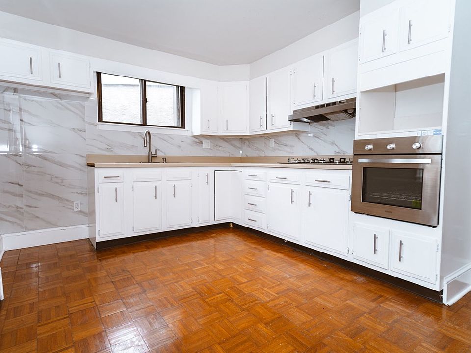 1452 Summit Ave, Linwood, PA 19061 Zillow