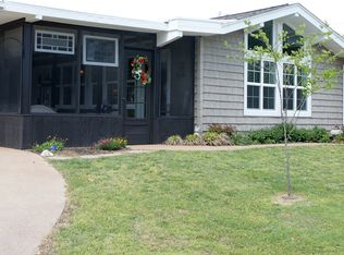 313 Girard St, Metropolis, IL 62960