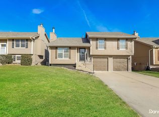 8686 NE 110th St, Kansas City, MO 64157