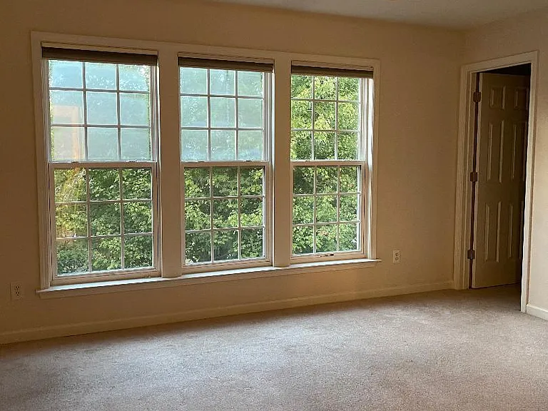 3648 Postwaite Cir — Photo 9