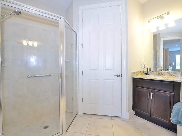 10271 Glastonbury Cir #102 — Photo 14