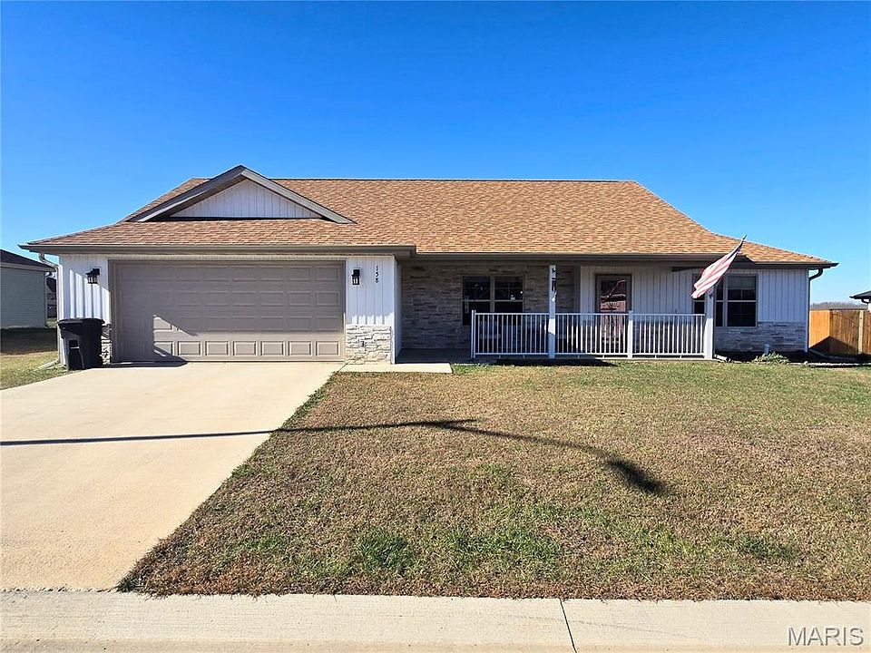 1st image of 158 Mesa Dr