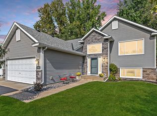3881 Oak Ln NE, Lexington, MN 55014