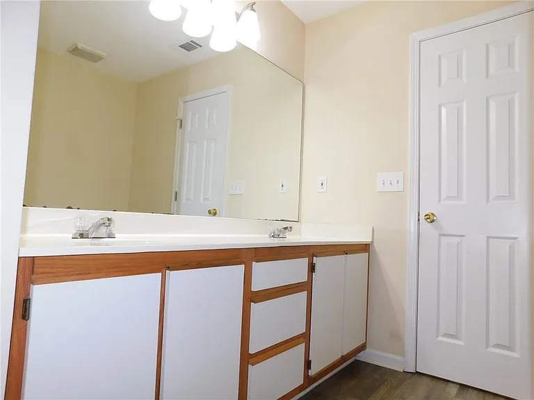 13 Vista Ct — Photo 12