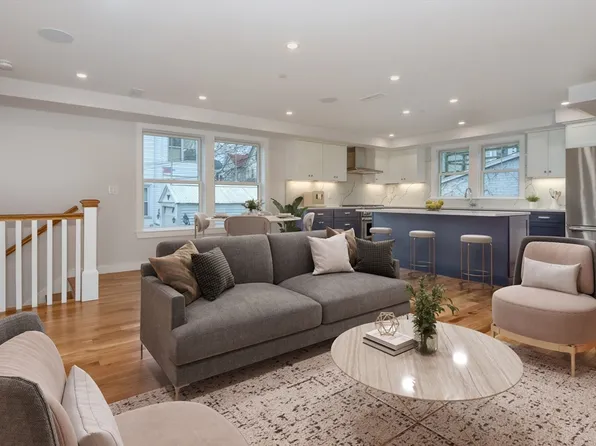 182 Sydney St #2, Dorchester, MA 02125