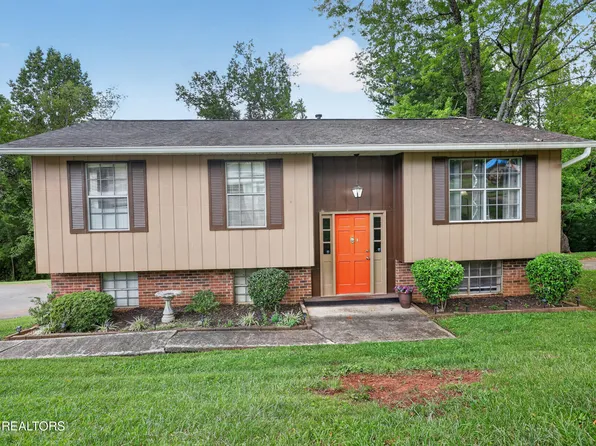 2220 Highland Rd, Maryville, TN 37801