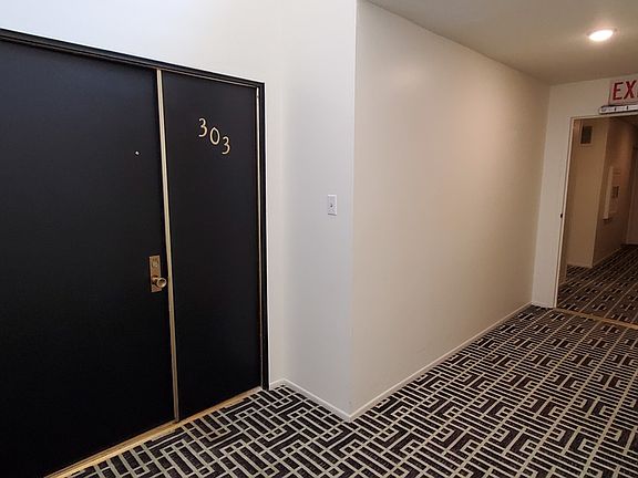 2nd image of 14159 Dickens St APT 303