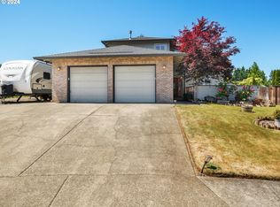 19361 Vincent Dr, Oregon City, OR 97045