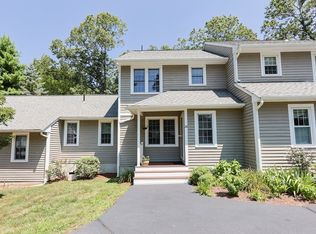 20 Laurelwood Dr #20, Hopedale, MA 01747