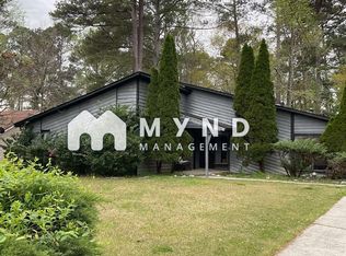 7285 Buck Creek Dr, Fairburn, GA 30213