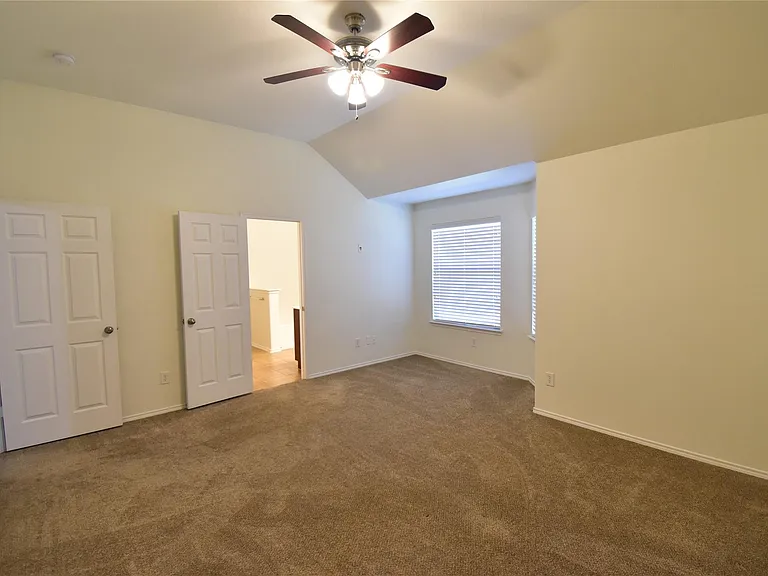 3005 Thicket Dr — Photo 11