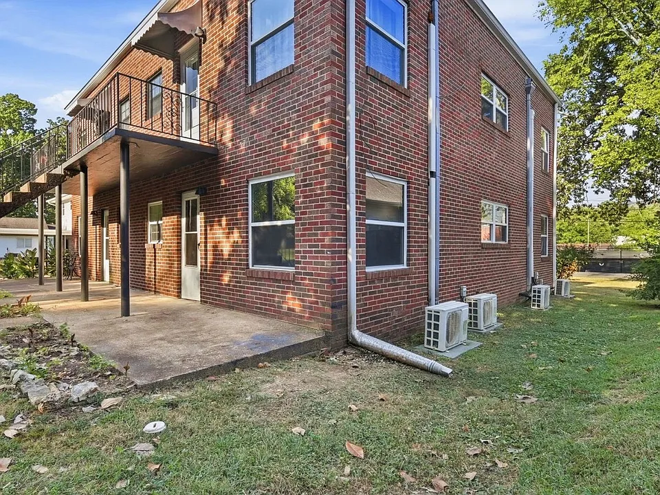 3824 Redding Rd #1