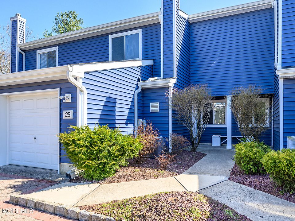 1st image of 25 Rambling Meadow Court