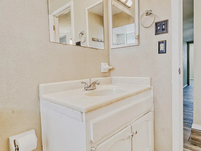9981 Gschwind Ave — Photo 26