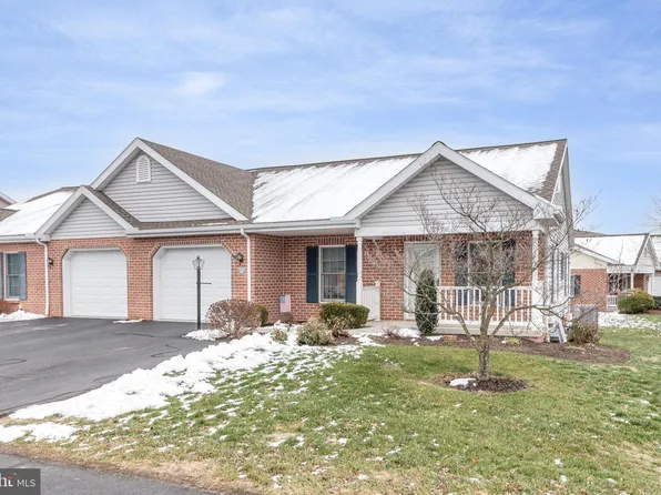 22 Blue Mountain Vis, Mechanicsburg, PA 17050