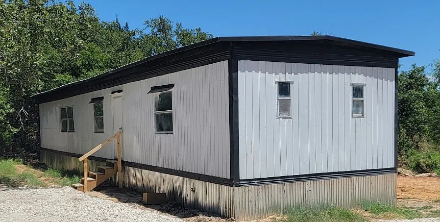 283 The Oil Rd