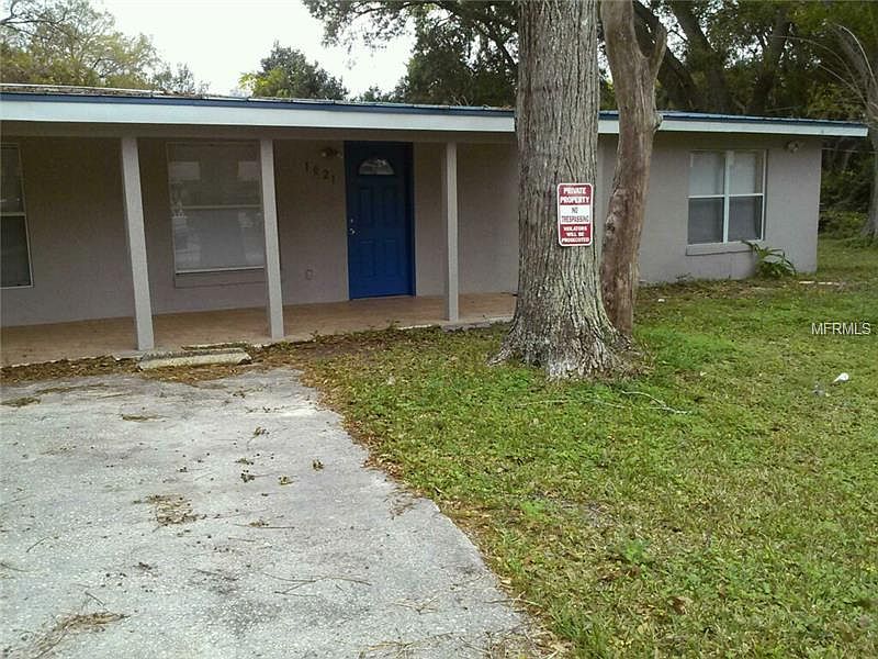 1st image of 1021 Sarita St
