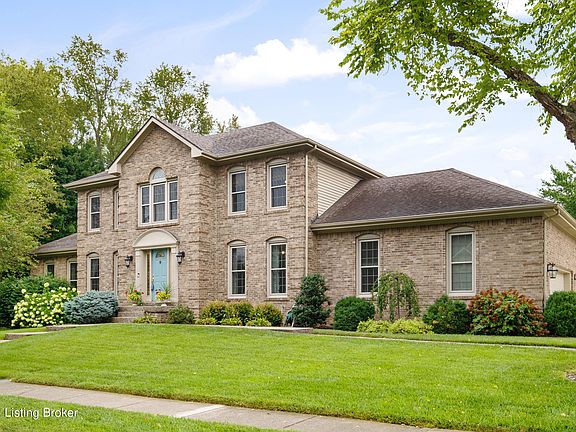 2nd image of 1701 Ashfield Ln
