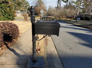 1669 Sierra Dr, Marietta, GA 30062