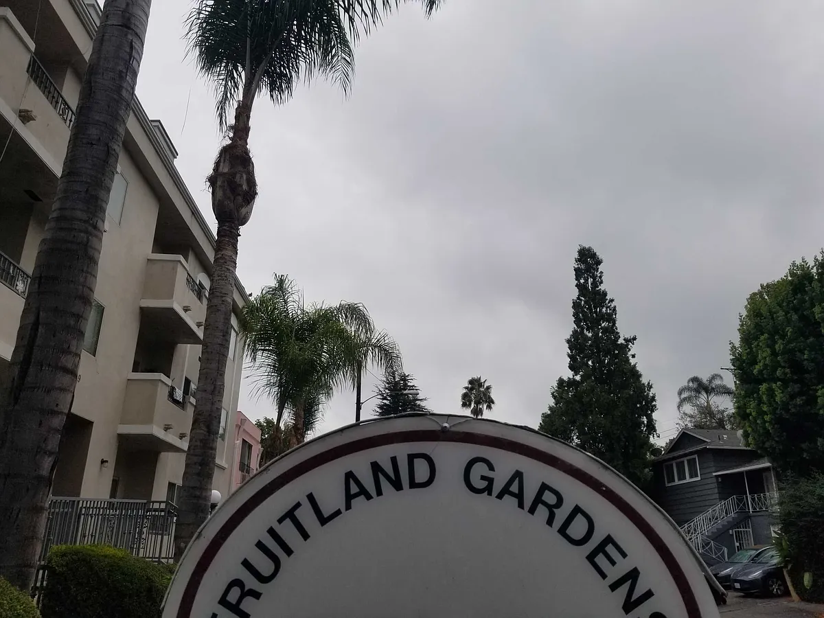 Building Photo - Fruitland Dr