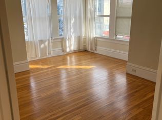 1090 Hampshire St APT 2, San Francisco, CA 94110