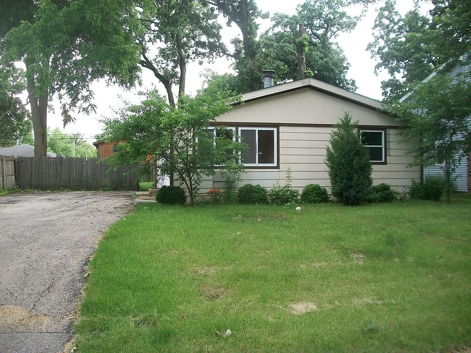 1st image of 169 Sioux Ave