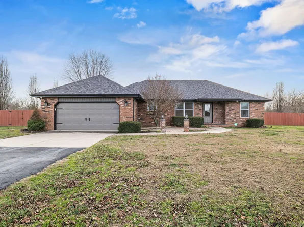 295 Sedan Lane, Republic, MO 65738